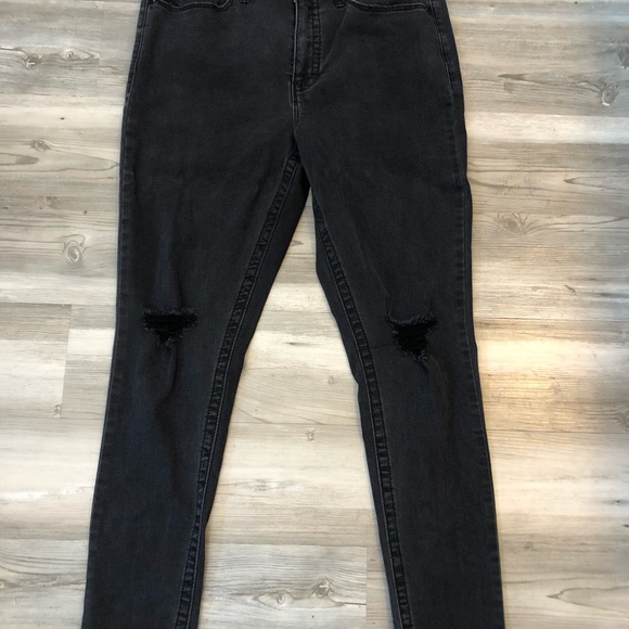Seven 7 Faded Black Tummyless Jeans Lightly Distressed Highrise Skinny Size 14 - Picture 2 of 5